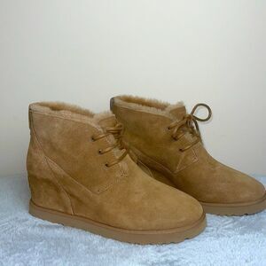 UGG Classic FEMME Lace Bootie